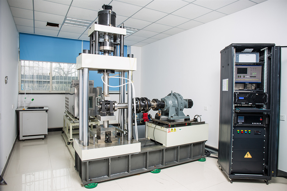 PRUEBA DE GIRO DEL COJINETE DE ARTICULACIÓN